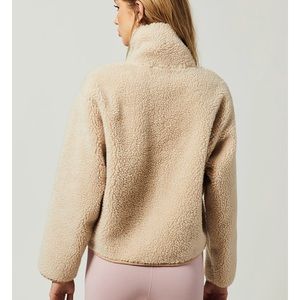 Varley highwood jacket in whisper pink